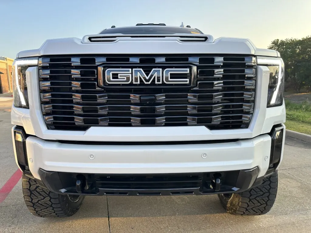 2024 GMC Sierra Denali Ultimate 2500 HD Truxx Chrome Delete Package