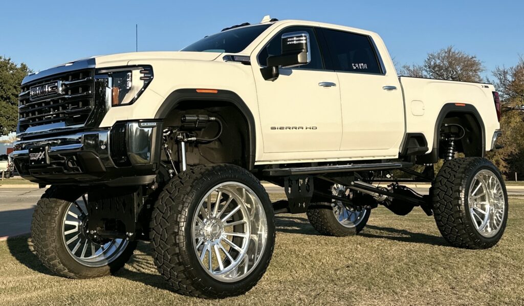 2024 GMC Sierra 2500 HD with 12” Full Throttle Suspension Lift Lit with FTS Shocks 