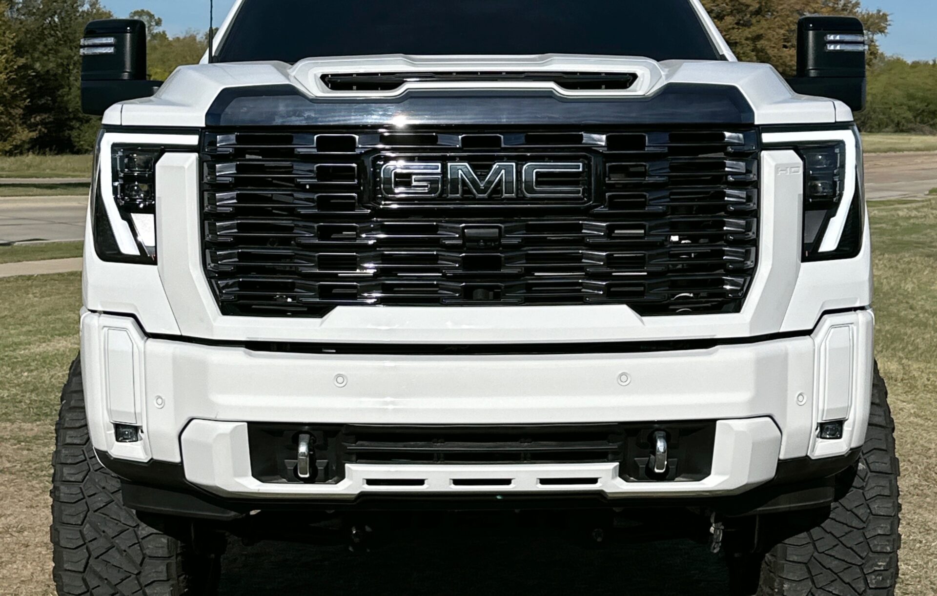 2024 GMC Sierra 2500 Ultimate Denali with Full Chrome Delete with 7" Suspension Lift