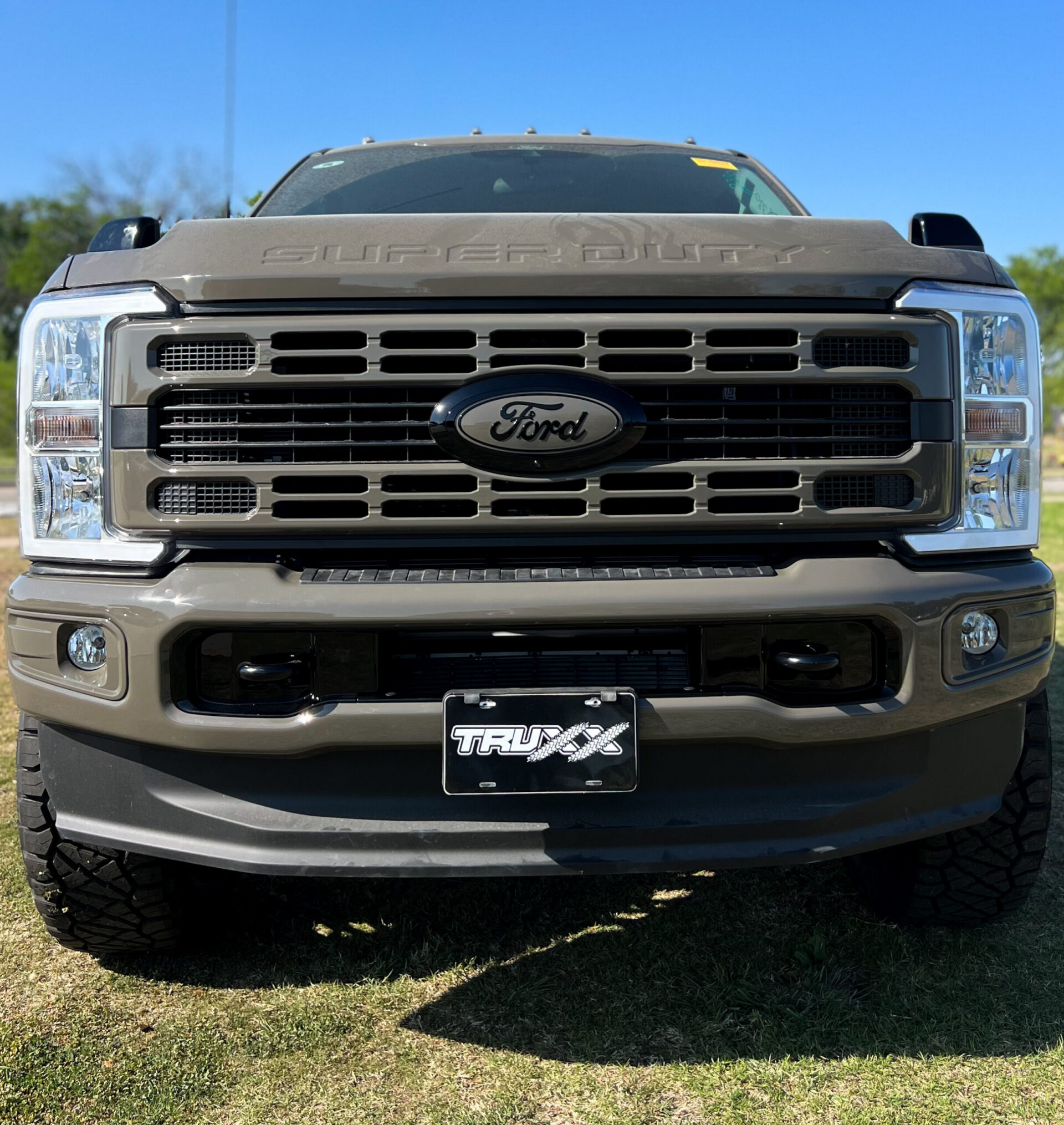Unmatched Aggression: This Custom Ford F-250 Single Cab Redefines Bold ...