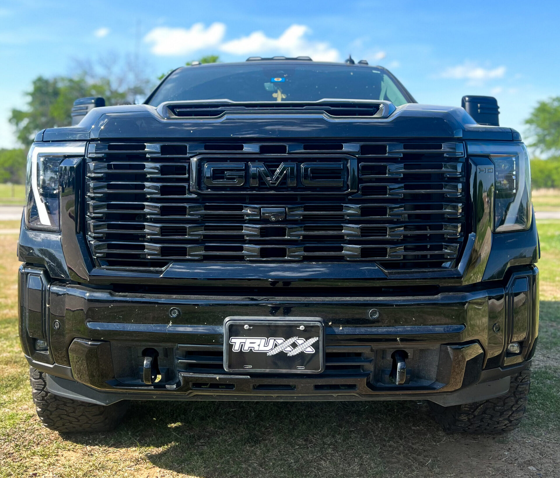 GMC Sierra Custom Build: 7 Unstoppable Upgrades - Truxx