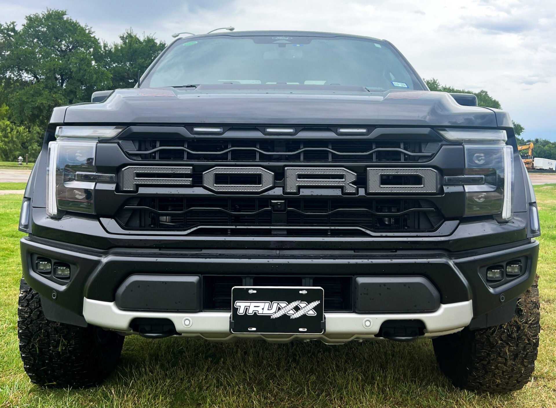 Standout Ford Raptor Custom Build - Truxx