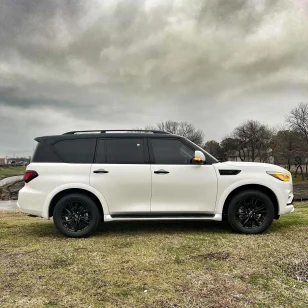 INFINITYBLACKOUT2-1920w